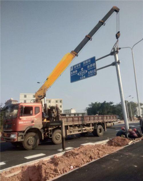 庆阳市设备吊装租赁吊车要用多大吊车